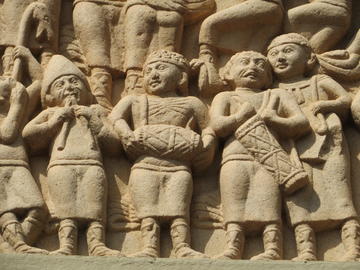 india 2016 444  richard stoneman  greeks depicted at sanchi
