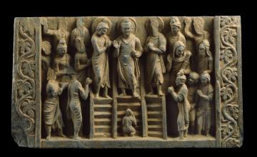 EA2000.35 Relief depicting the Buddha’s descent from the Heaven of the Thirty-three gods, 3rd century AD. Image © Ashmolean Museum, University of Oxford.