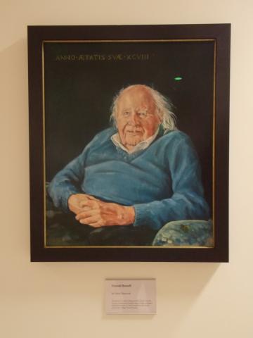 Portrait of Professor Donald Russell by Mark Hancock on display at the Ioannou Centre. Image (c) Faculty of Classics, Oxford University